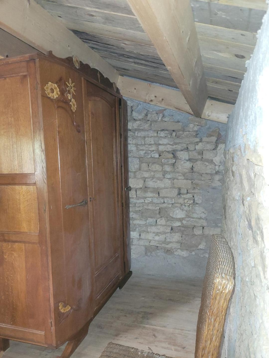 Nuit Insolite, Chambre Au Dessus D'Une Etable La Chapelle-Themer Bagian luar foto